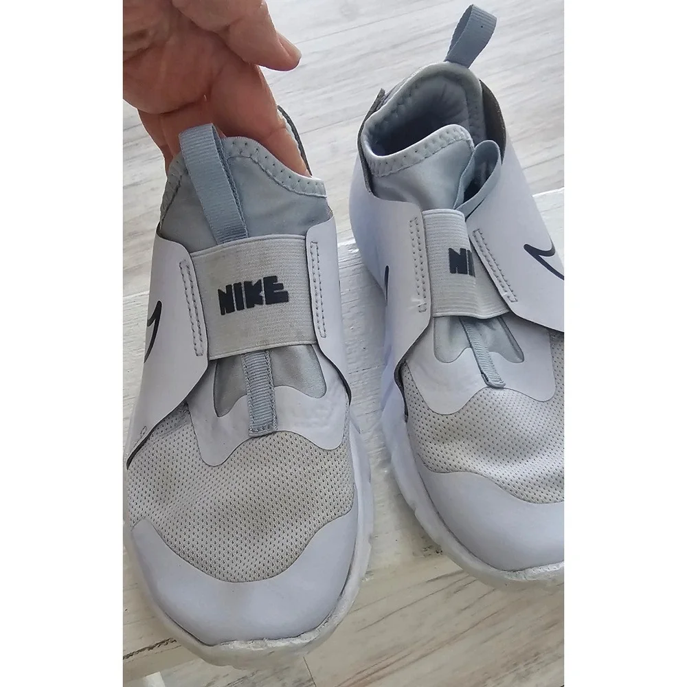Nike Flex Runner 3 Kids Grey White Slip On Running Shoes DJ6038-010 Size 4Y